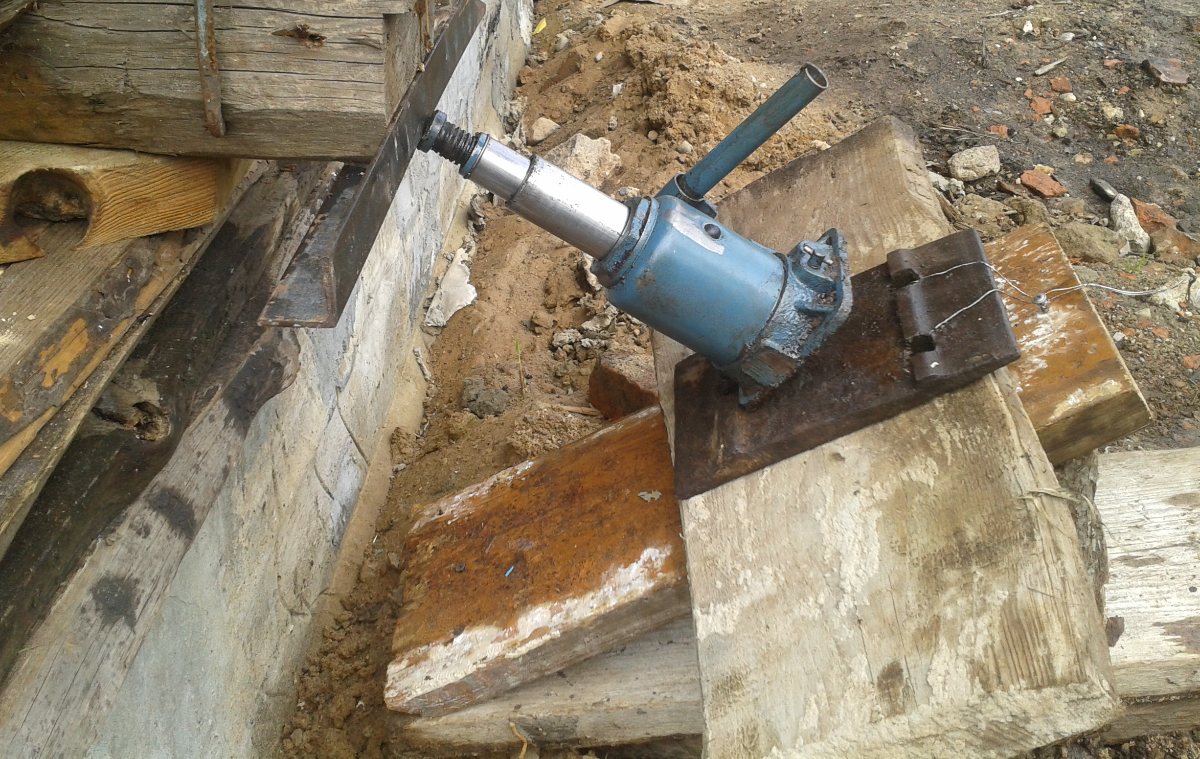 ��������� �������� ����� ������ ������